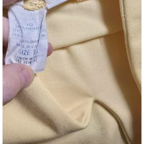 70s 80s Vintage Womens Dress Yellow Casual With Belt - Picture 8 of 8